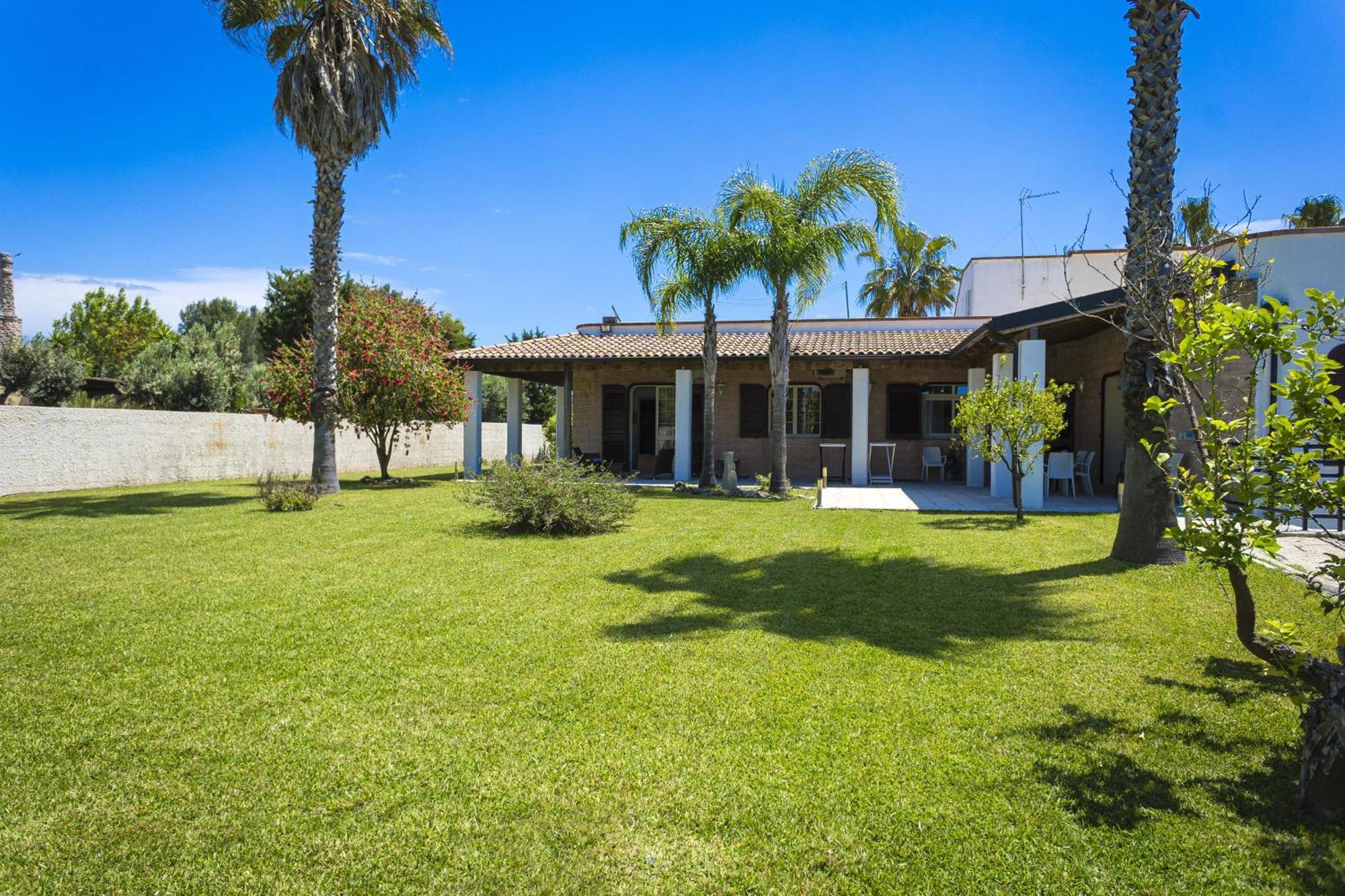 Villa El Capitano With Garden And Pool - Happy Rentals 穆罗莱切塞 外观 照片